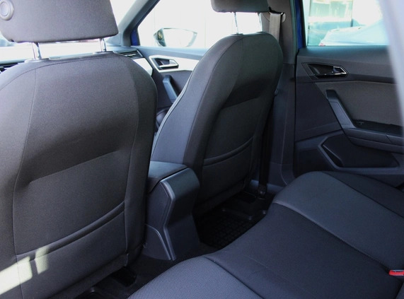 Seat Arona cena 69900 przebieg: 40543, rok produkcji 2019 z Łeba małe 407